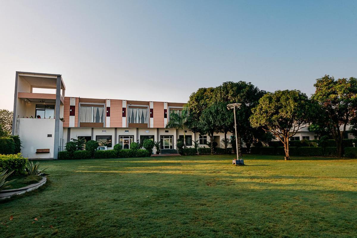 Aditya Palace Pushkar Luaran gambar